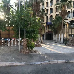 فندق Qazar, العقبة